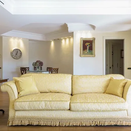 Como Lake Bike&view - Bymyhomeincomo شقة